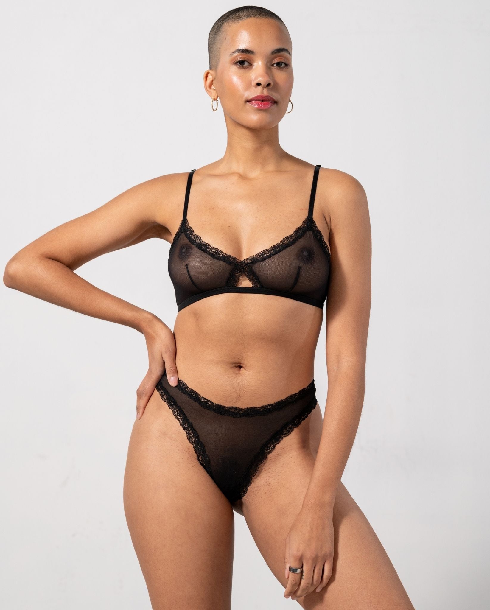 model-name=Rebecca|model-size=M