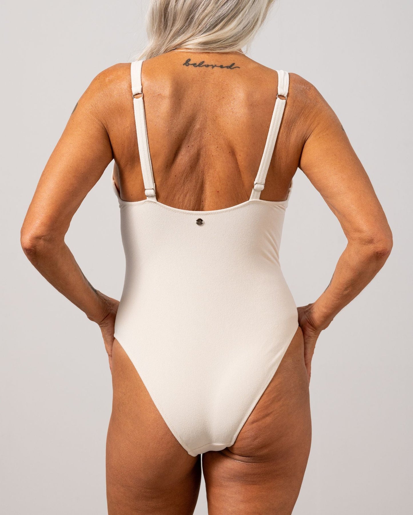 model-name=Shama|model-size=L