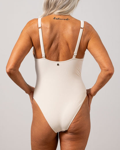model-name=Shama|model-size=L