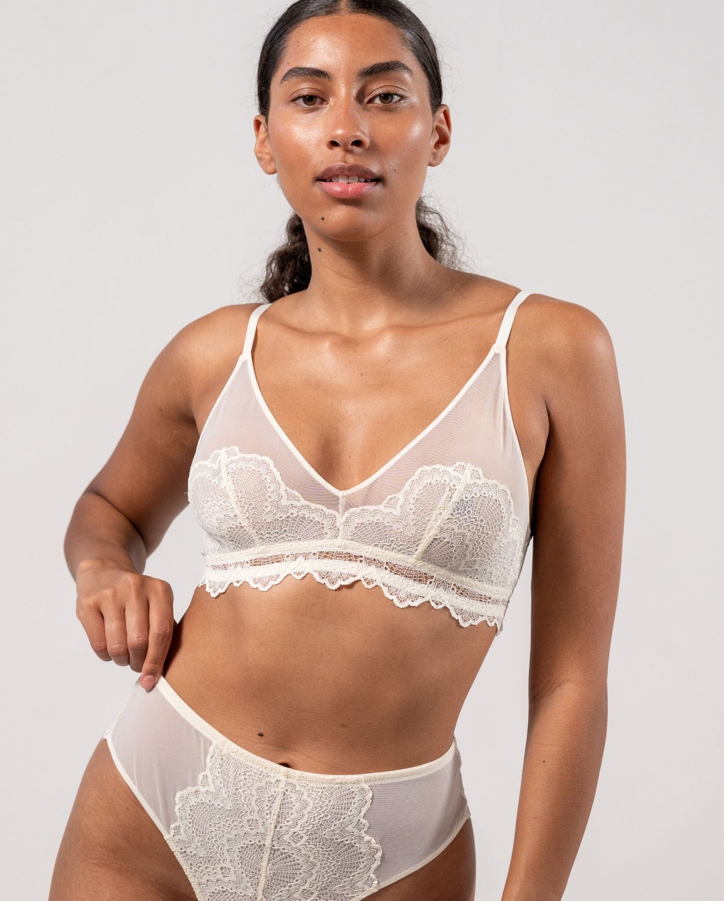 model-name=Luna|model-size=M