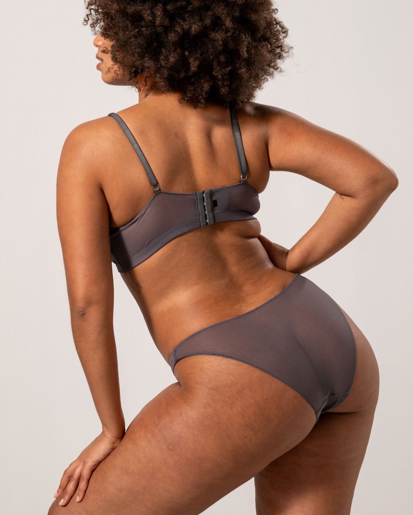 |model-size=XL|