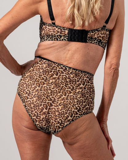 model-name=Gunilla|model-size=L