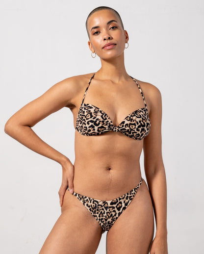 model-name=Rebecca|model-size=M