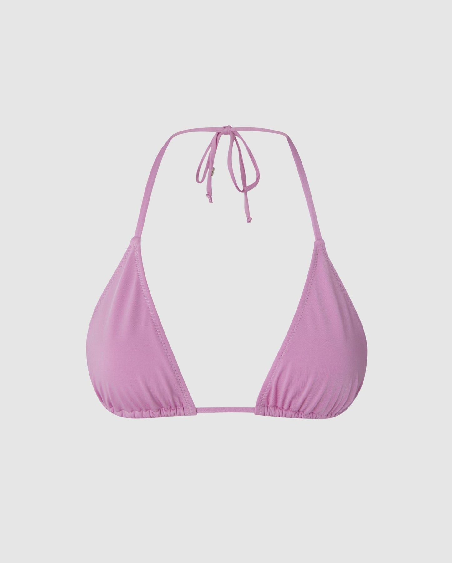 An triangle bikini top in lilac with straps. 