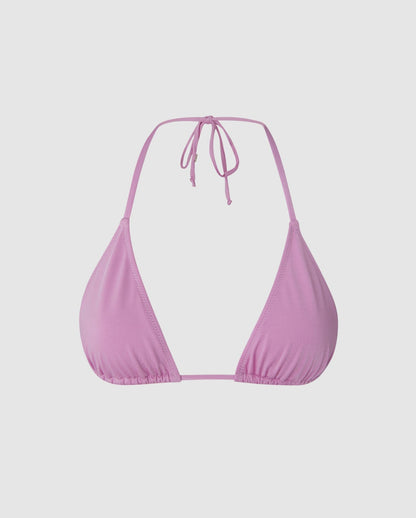 An triangle bikini top in lilac with straps. 