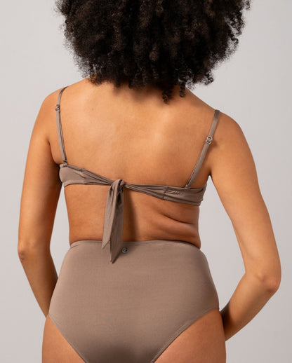 model-name=Daisy|model-size=S