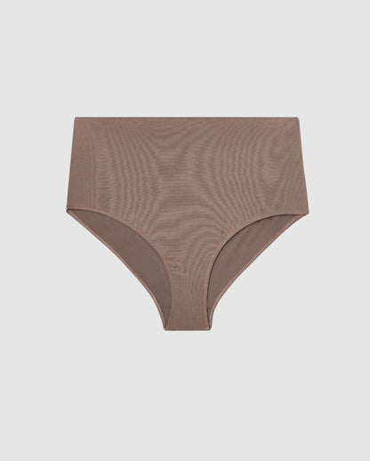 An high-waist bikini bottom in mauve. 