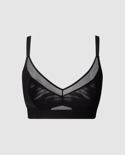 An supportive mesh Bralette in an black color for larger cups with extra coverage and adjustable straps for comfort and support.