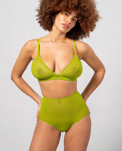 model-name=Laure|model-size=M