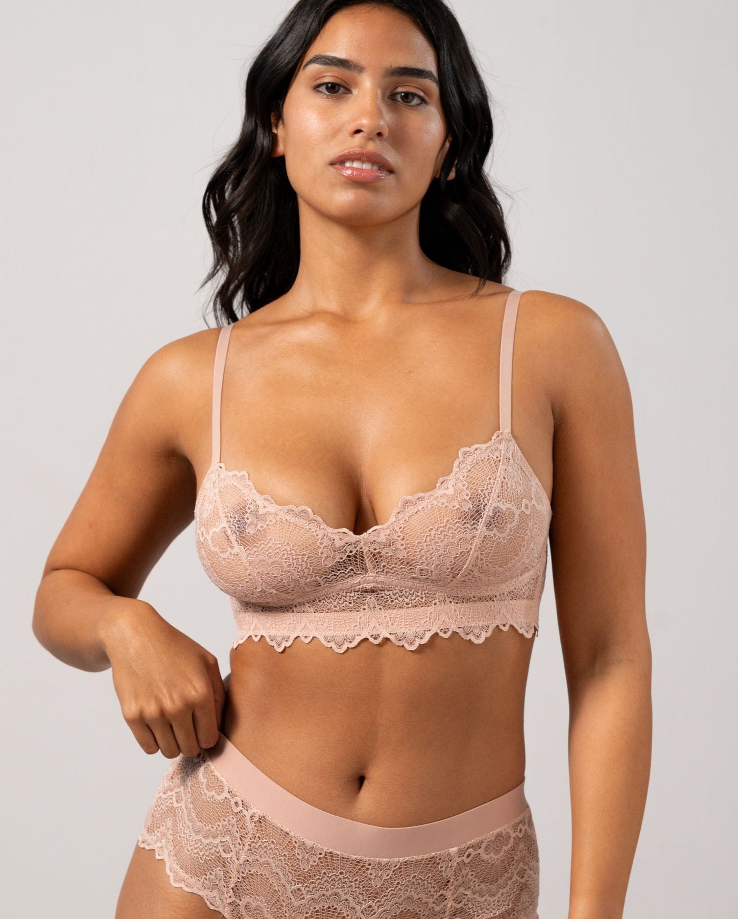 model-name=Pierina|model-size=M