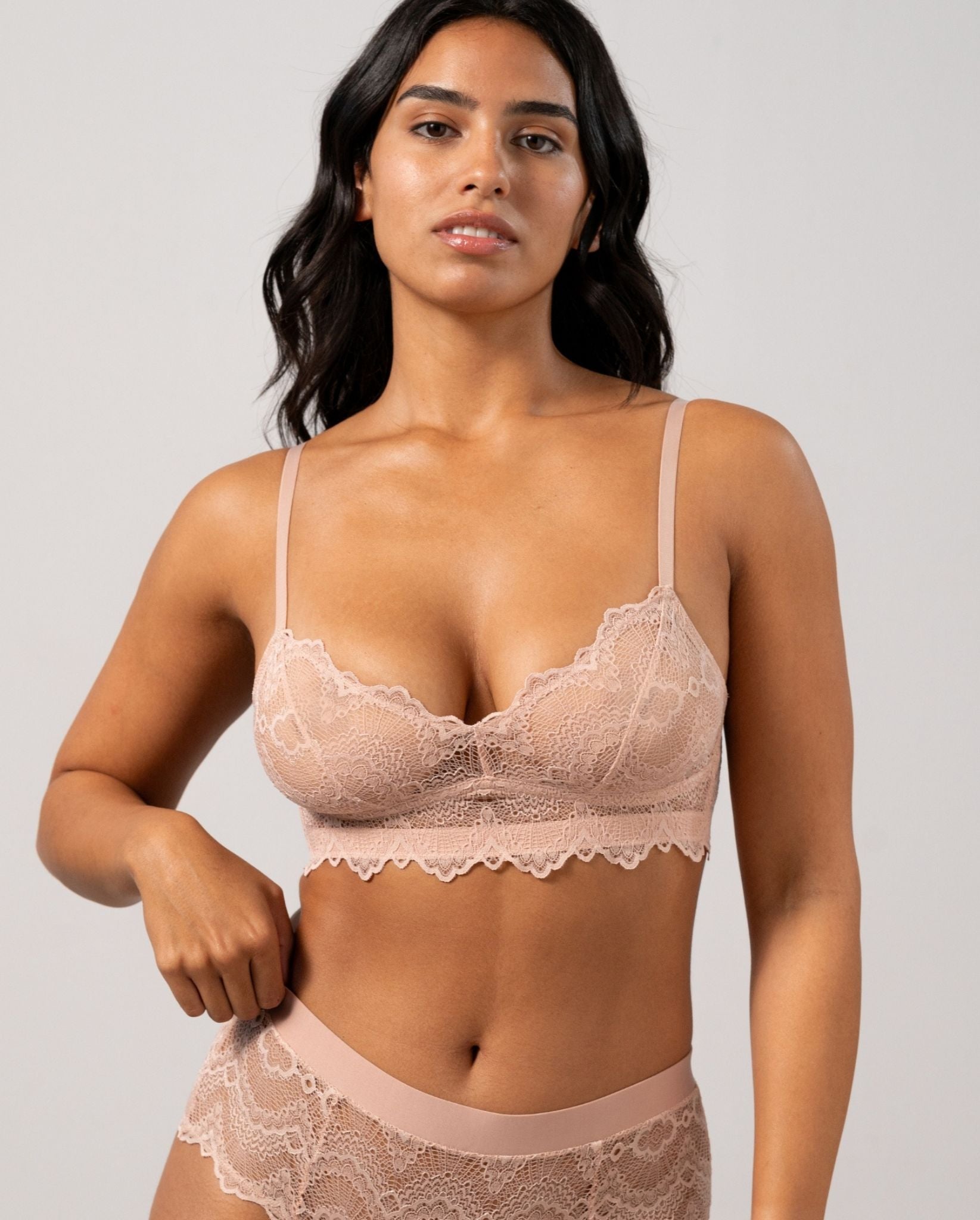 model-name=Pierina|model-size=M