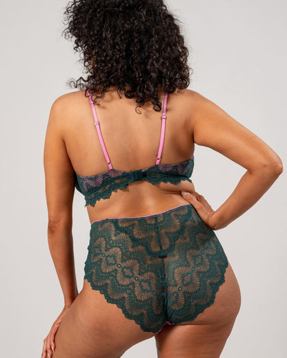 model-name=Saffi|model-size=XL
