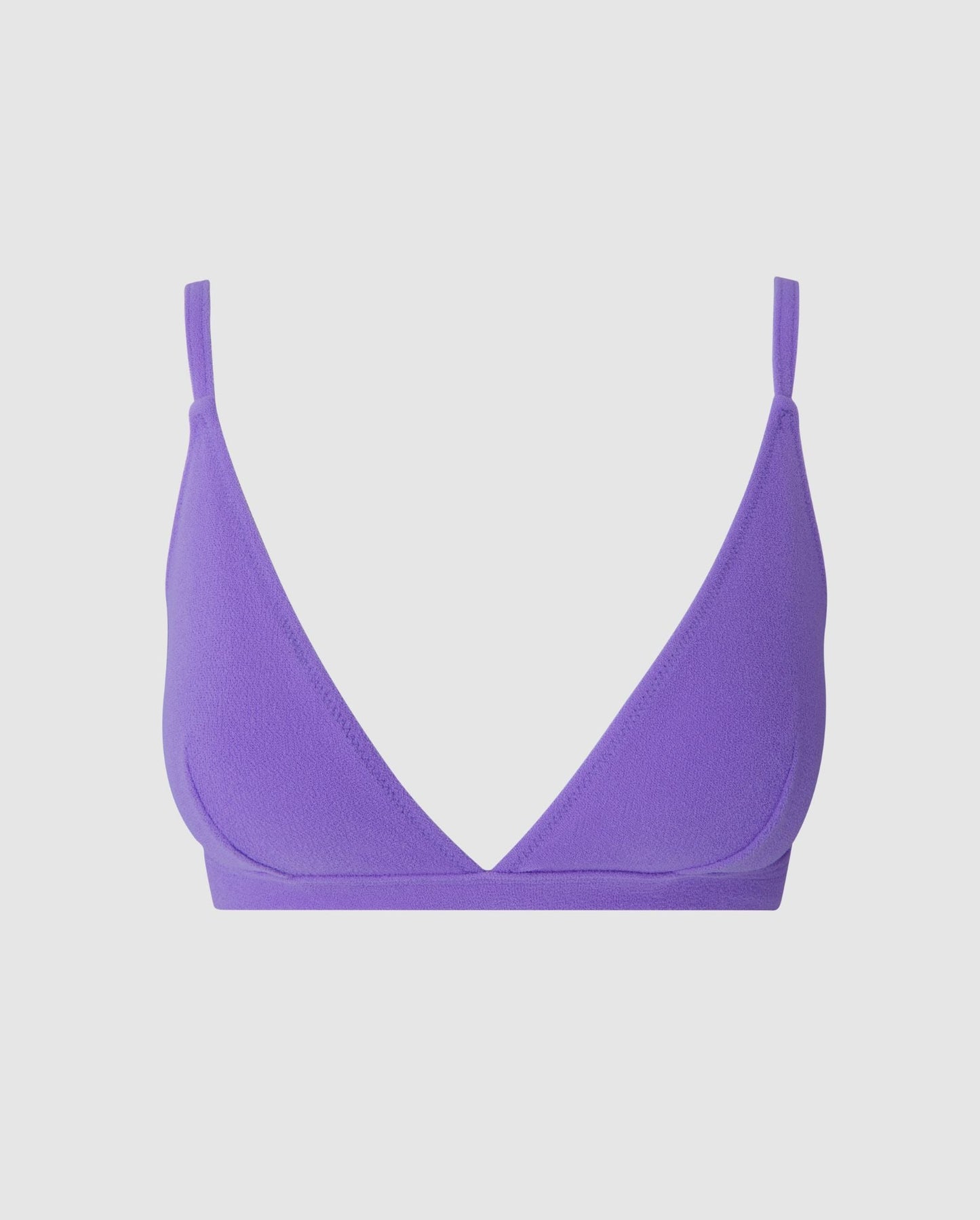 An triangle bikini top in lilac. 