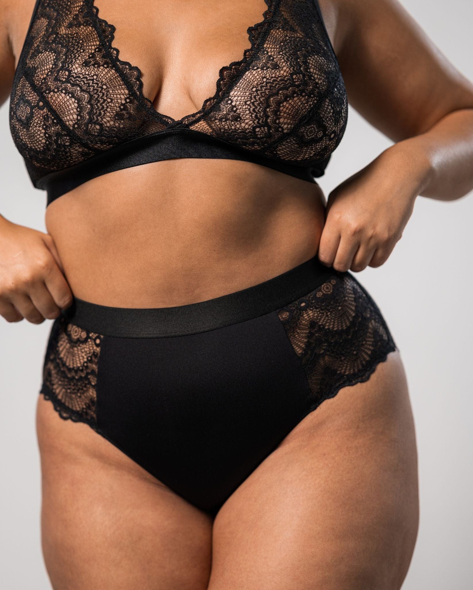 model-name=Hilda|model-size=XL