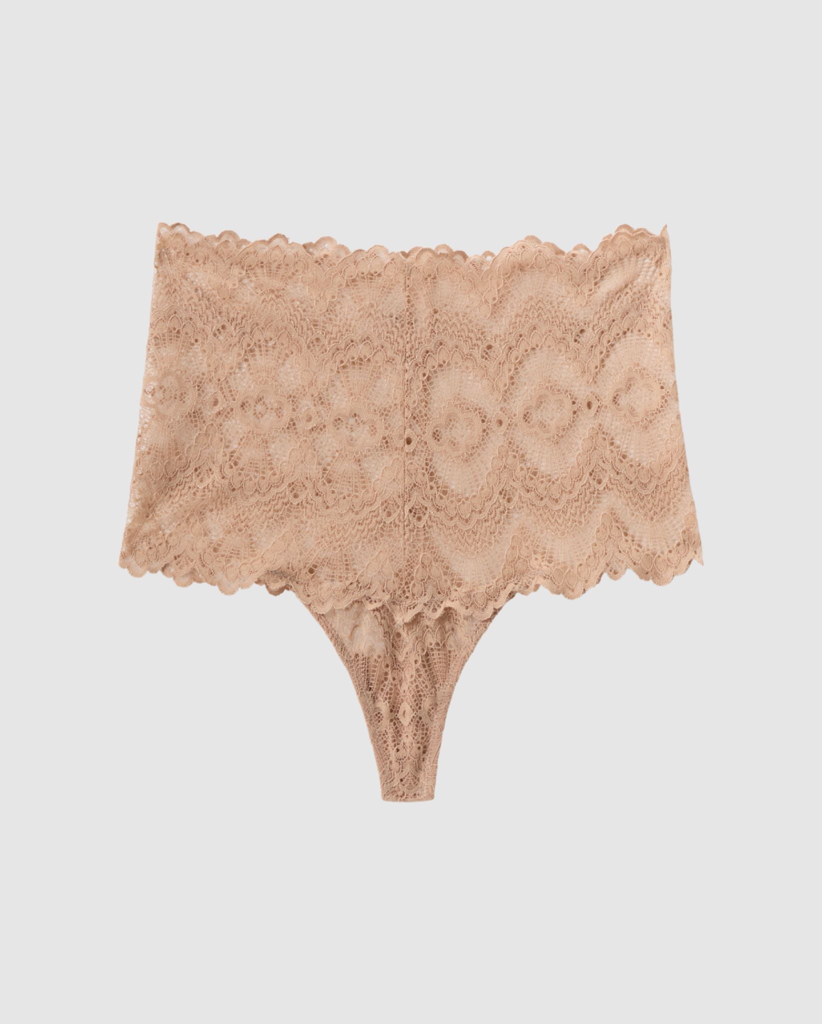An lace galloon panty in beige.