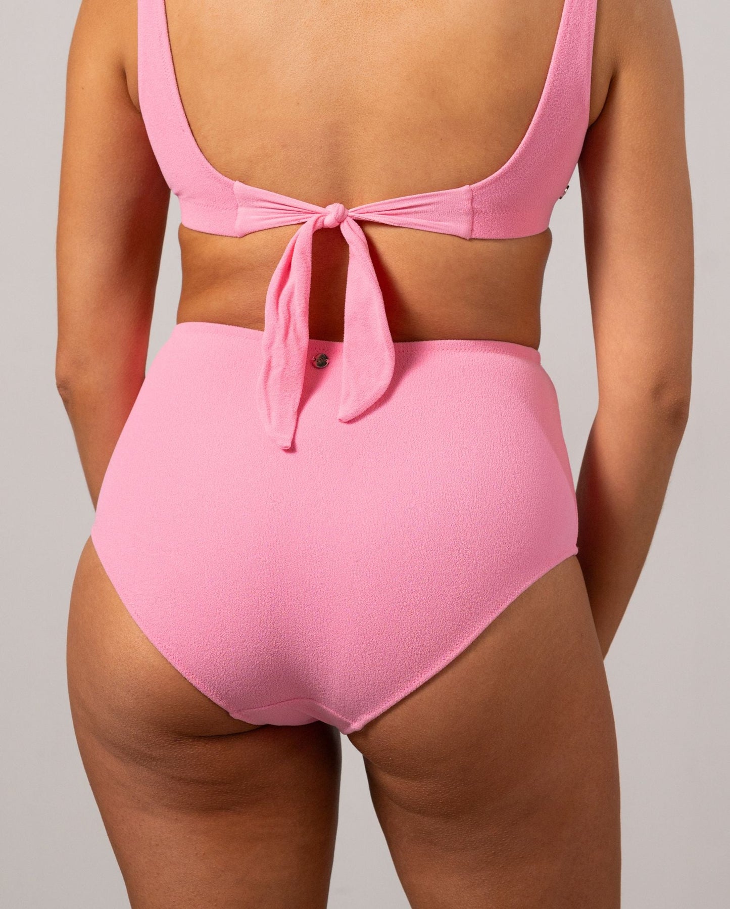 model-name=Daisy|model-size=M