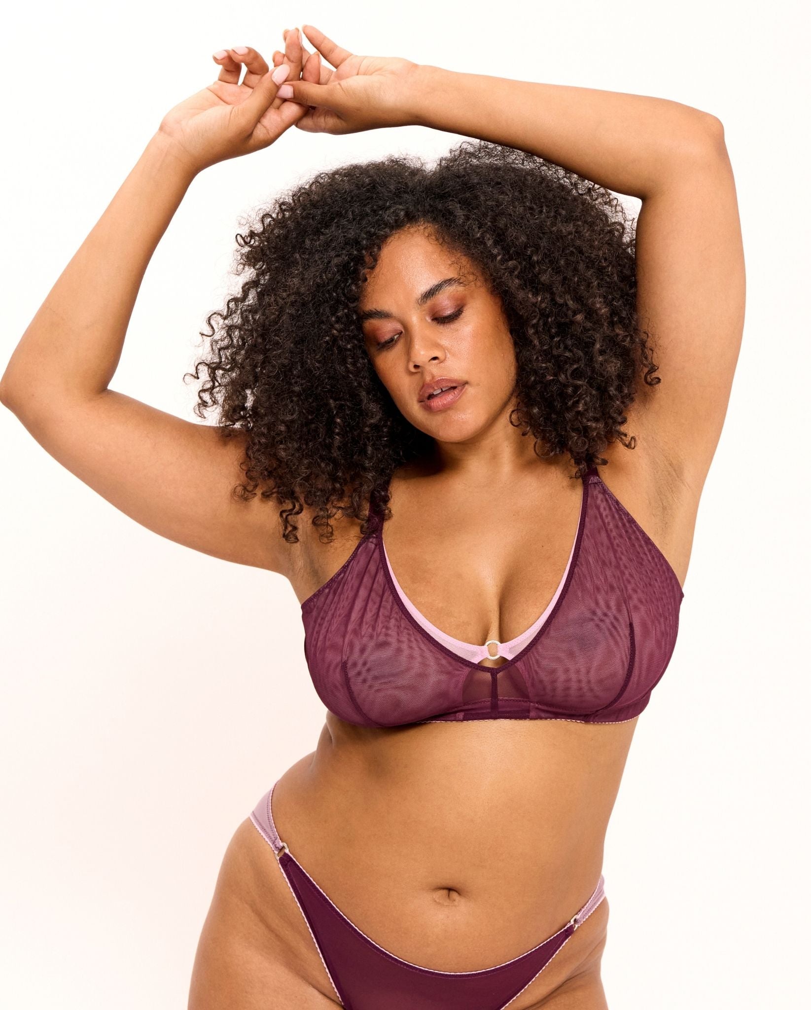 model-name=Simone|model-size=L+