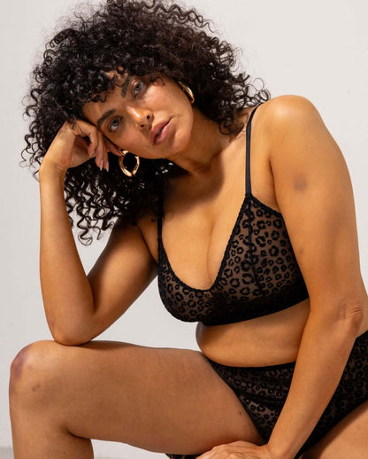 model-name=Saffi|model-size=XL