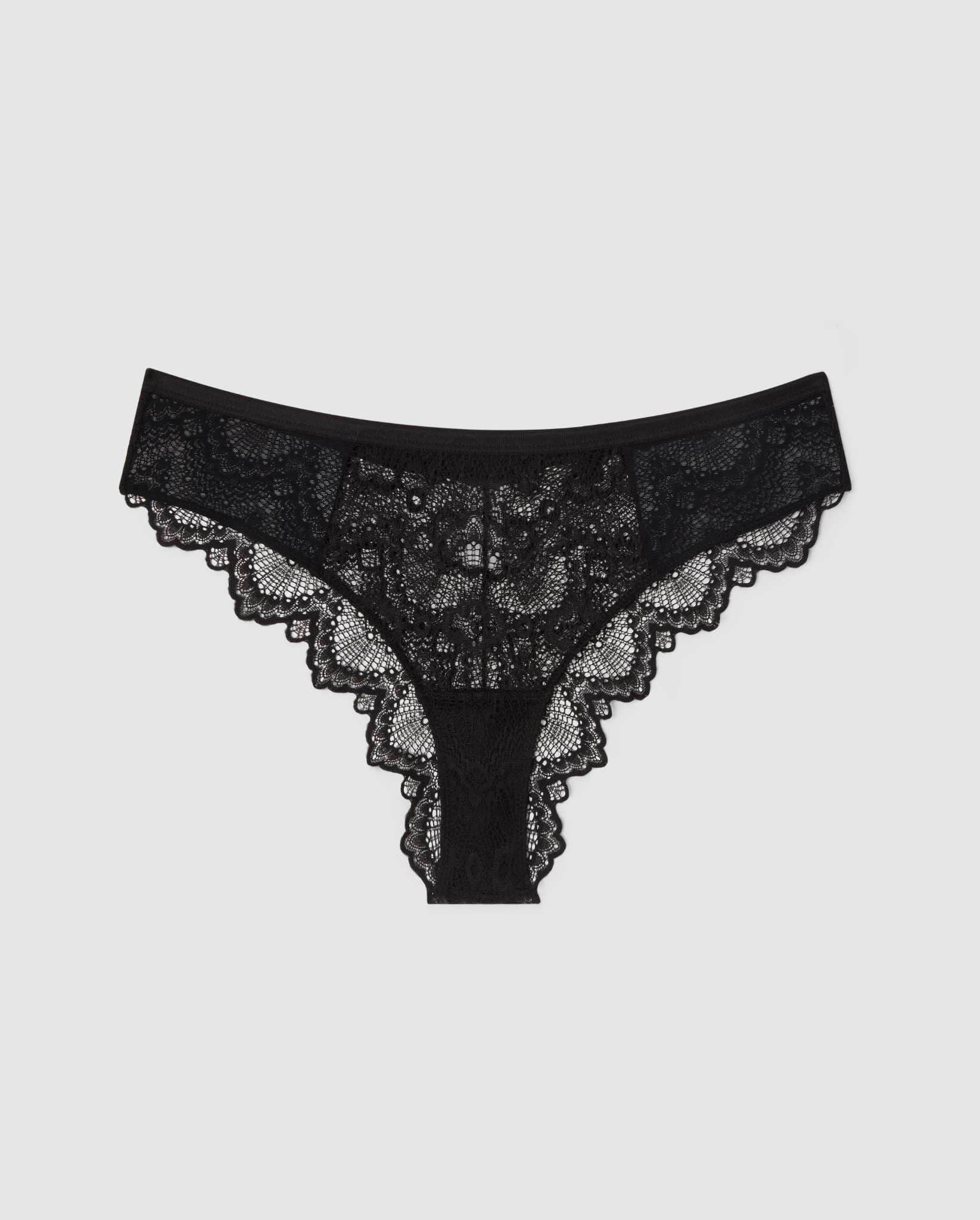 An flattering lace brief in a black design.