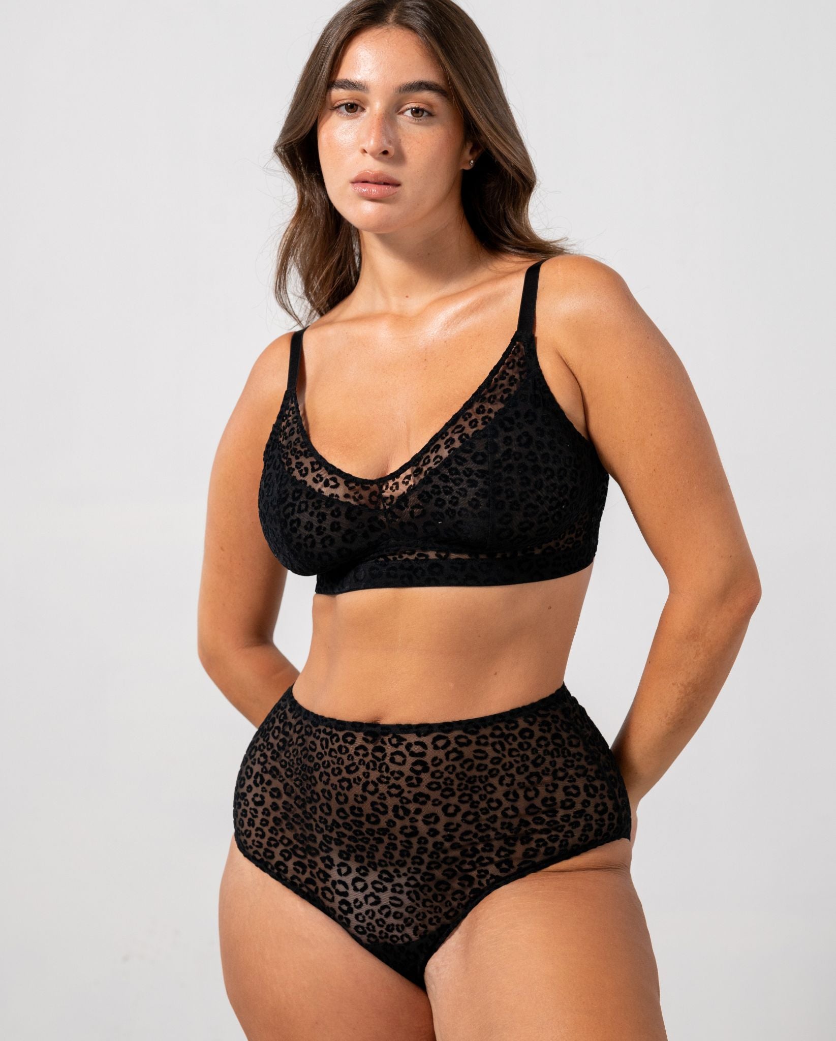 model-name=Rae|model-size=XL