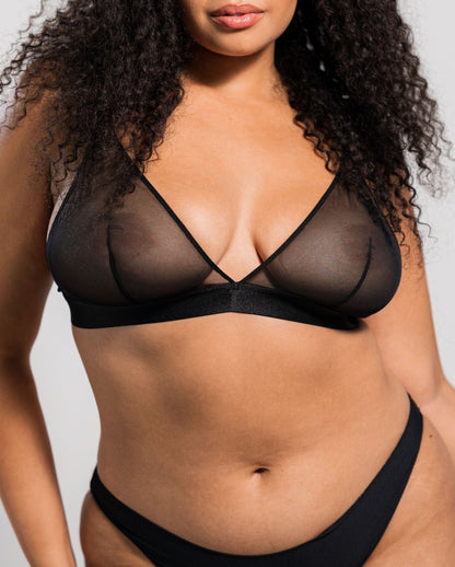 model-name=Hilda|model-size=XL