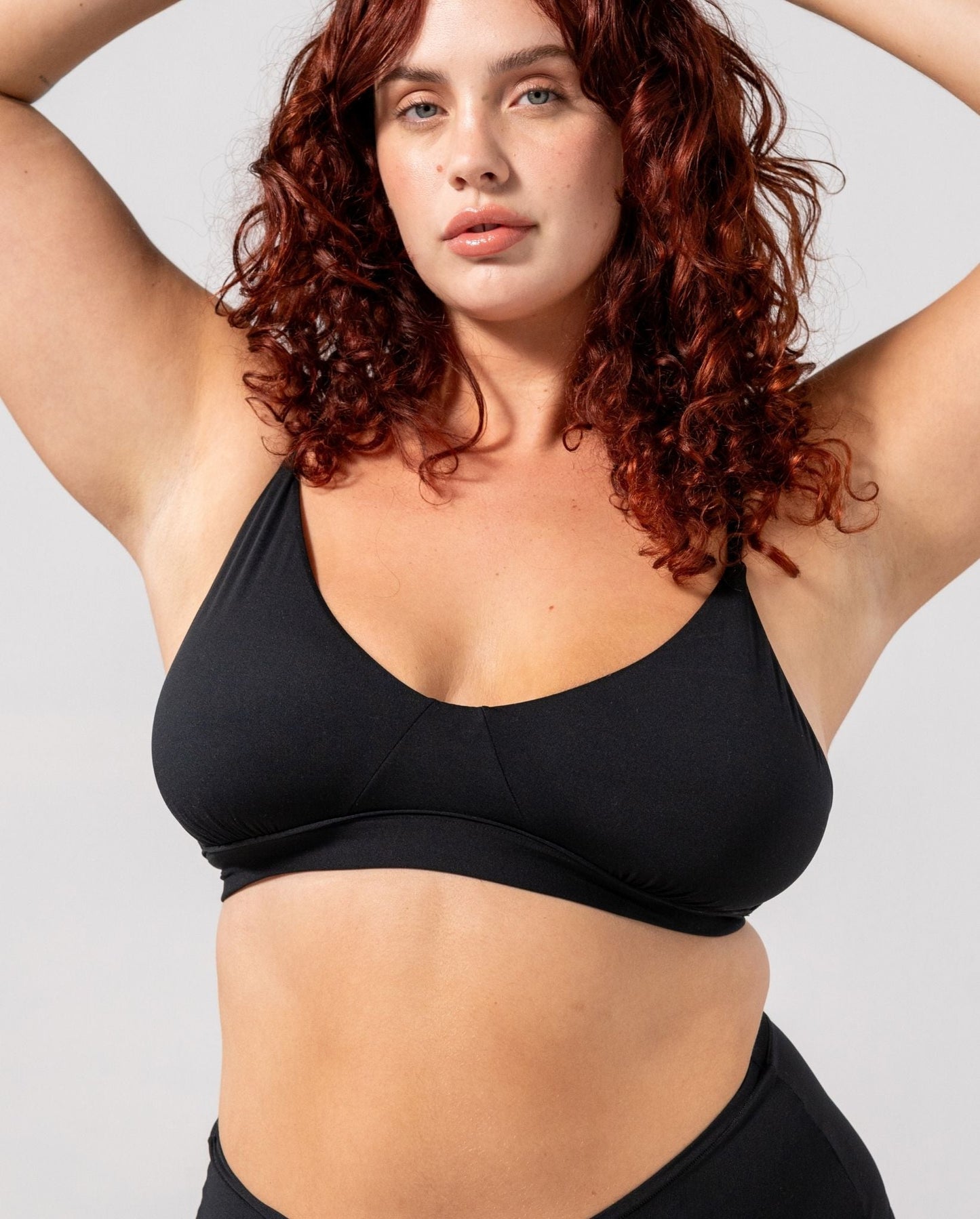 model-name=Maddy|model-size=XXL