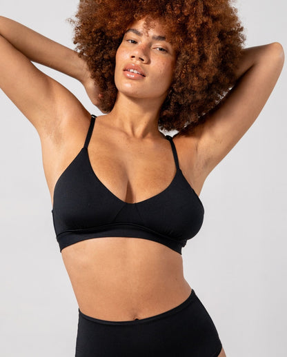 model-name=Laure|model-size=L