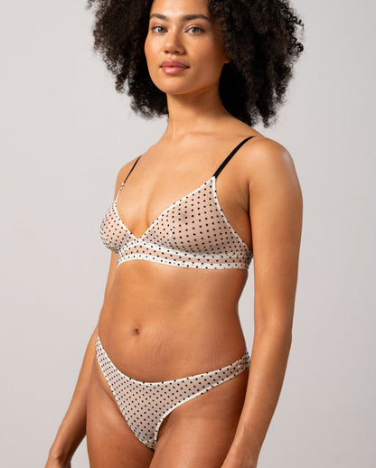 |model-size=M|#color_cream-black