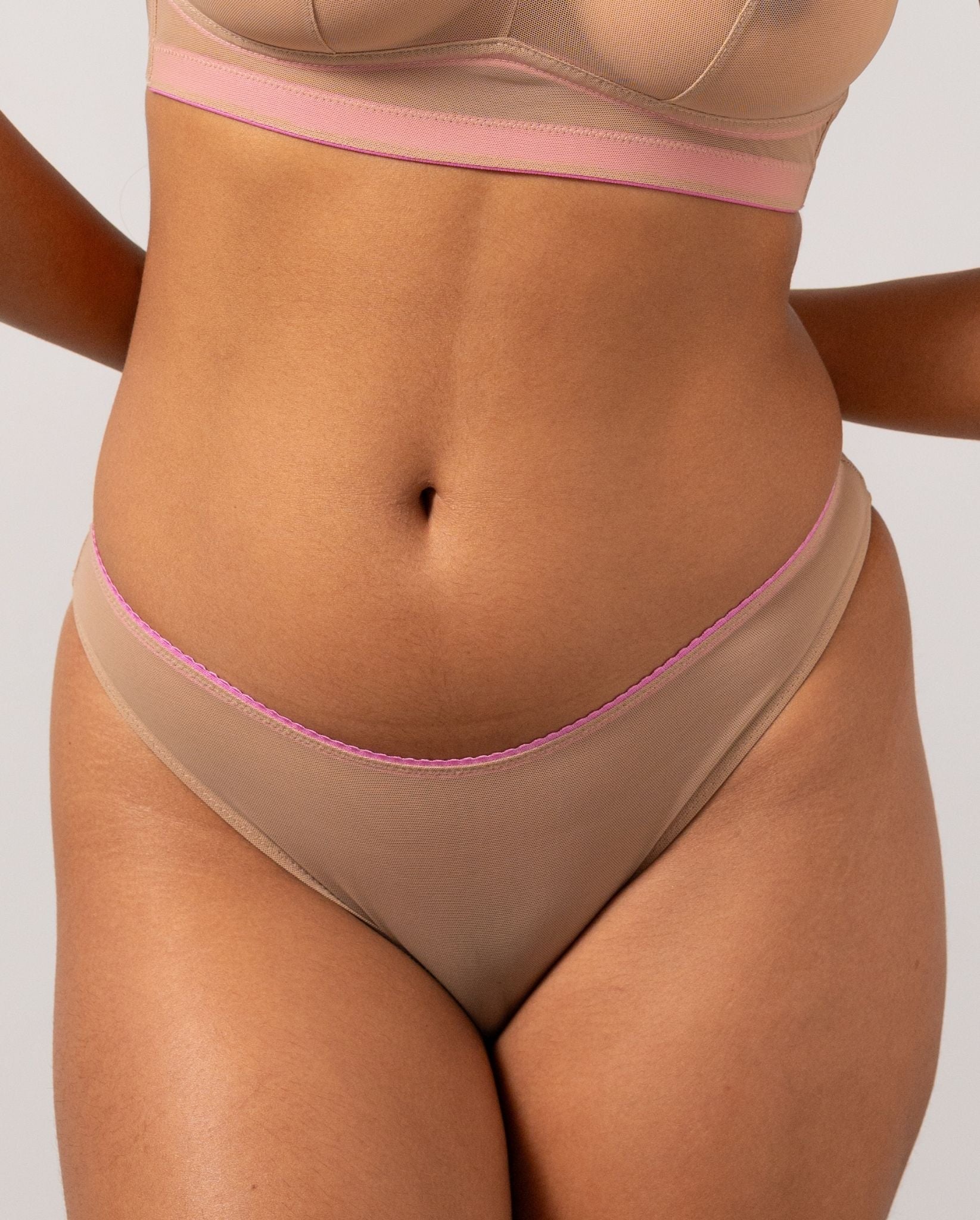 |model-size=M|#color_sand-candy-pink