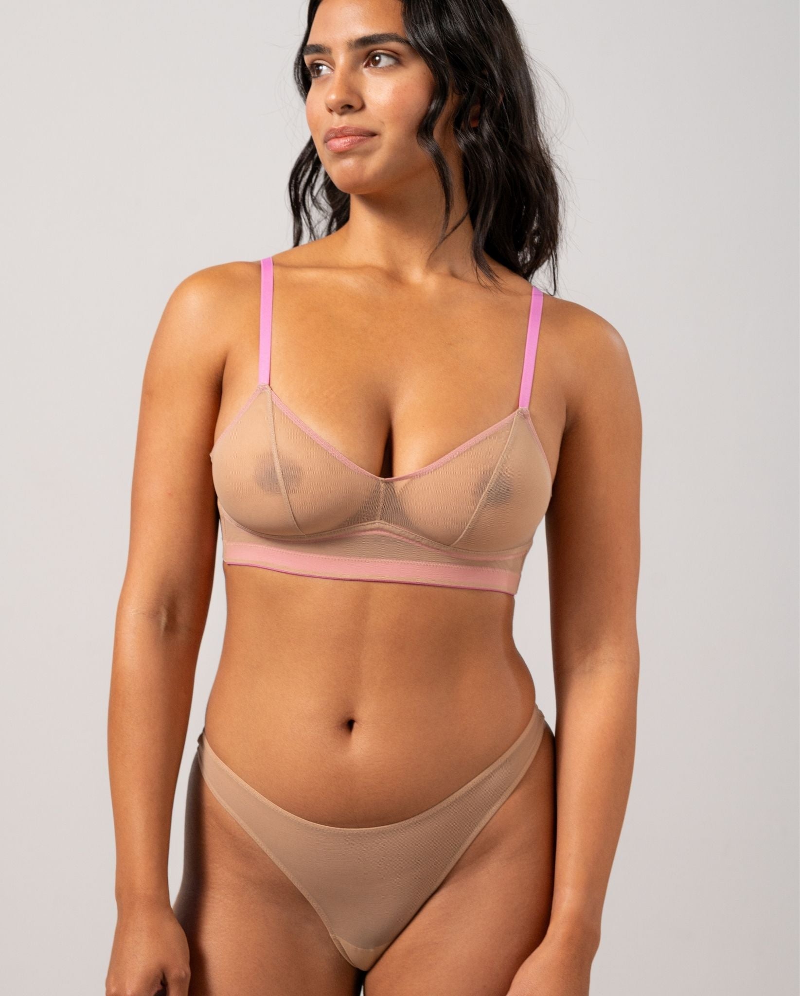 |model-size=M|#color_sand