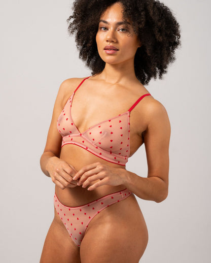 |model-size=M|#color_pale-pink-deep-red